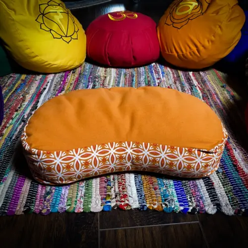 THEOMSHOPPE CSB Zafu Round Meditation Pillow – Orange Crescent